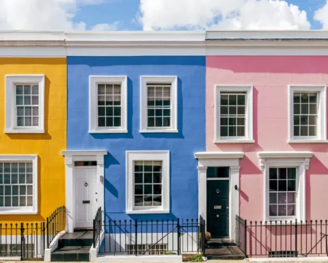UK housing market sees uptick with lower mortgage rates