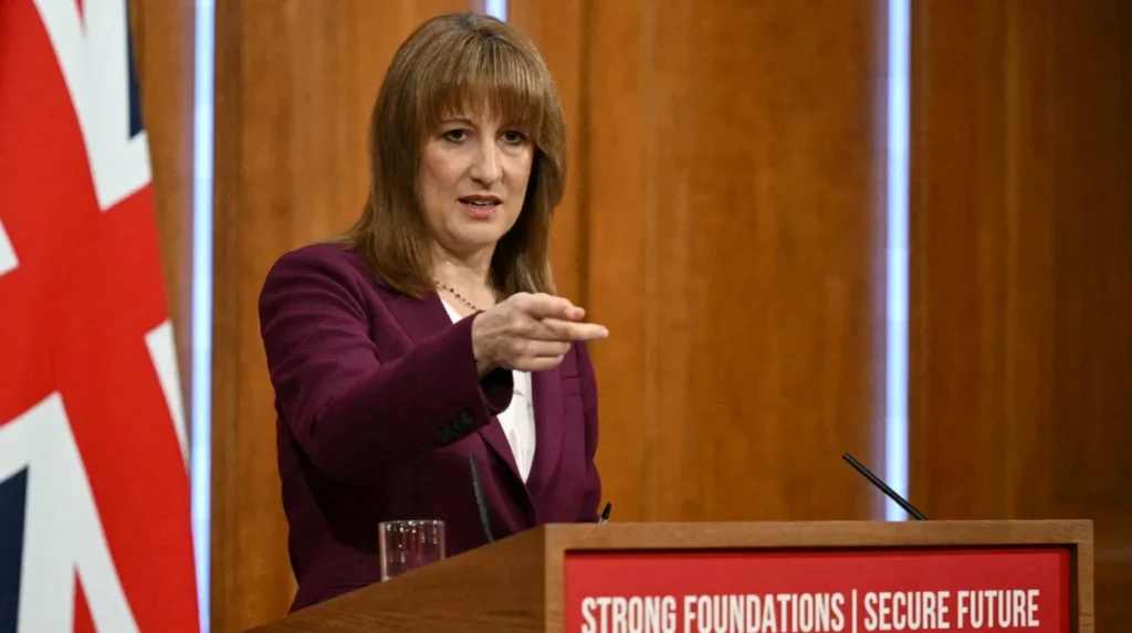 UK inflation drops to 3.6% ahead of key budget move