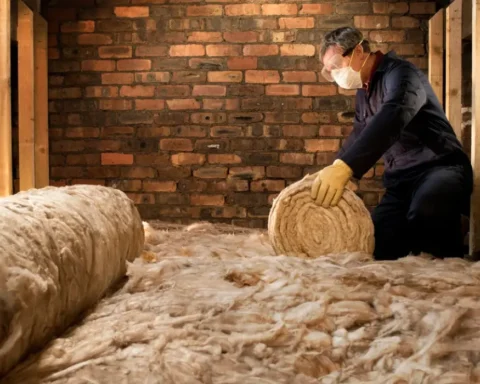 UK insulation scheme cuts may leave homes cold, experts warn