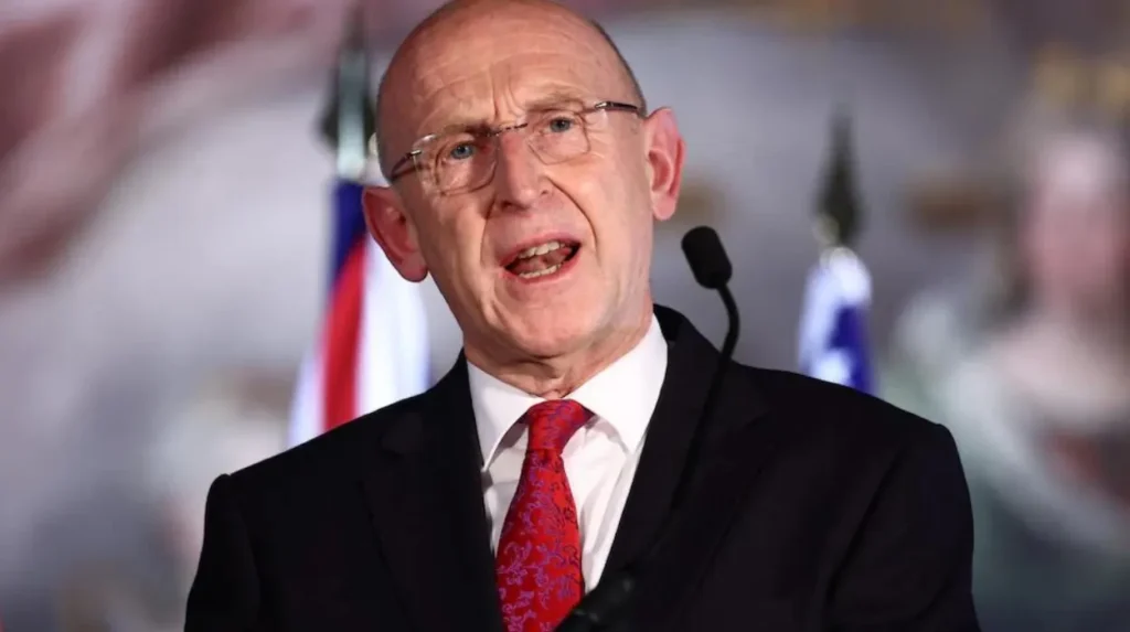 UK military opens doors for cancer survivors in recruitment