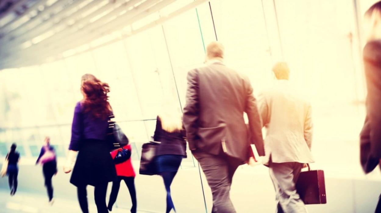 UK new government boosted by surge in business growth
