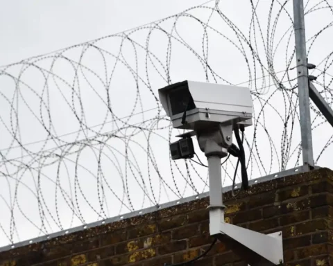 UK prison population hits 88,238, up 231 in past week