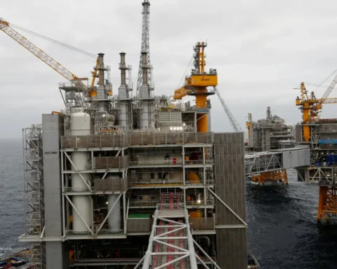 UK restarts approval for two North Sea oil fields