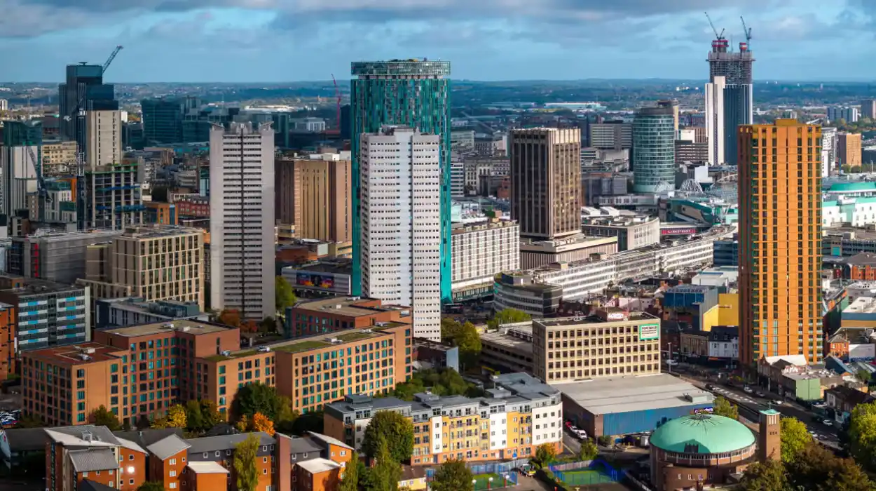 UK's economic stagnation leads to drop in affluence rank