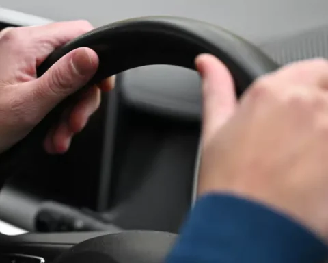 Uber cuts UK driver pay with hidden algorithm shift