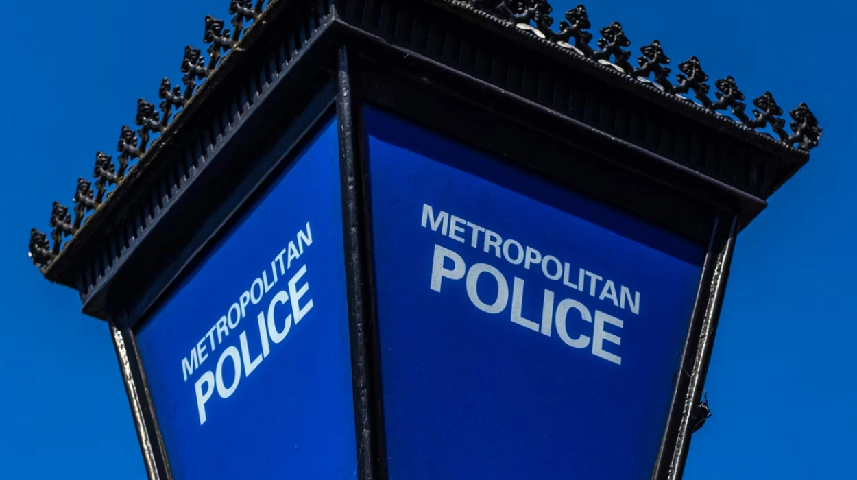 Updated appeal after newborn found dead in Notting Hill