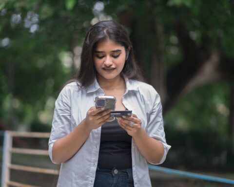 India fintech market expansion digital payments usage