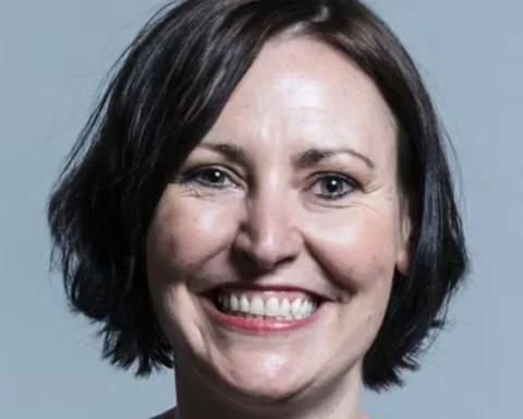 Vicky Foxcroft urges Keir Starmer to listen on welfare cuts