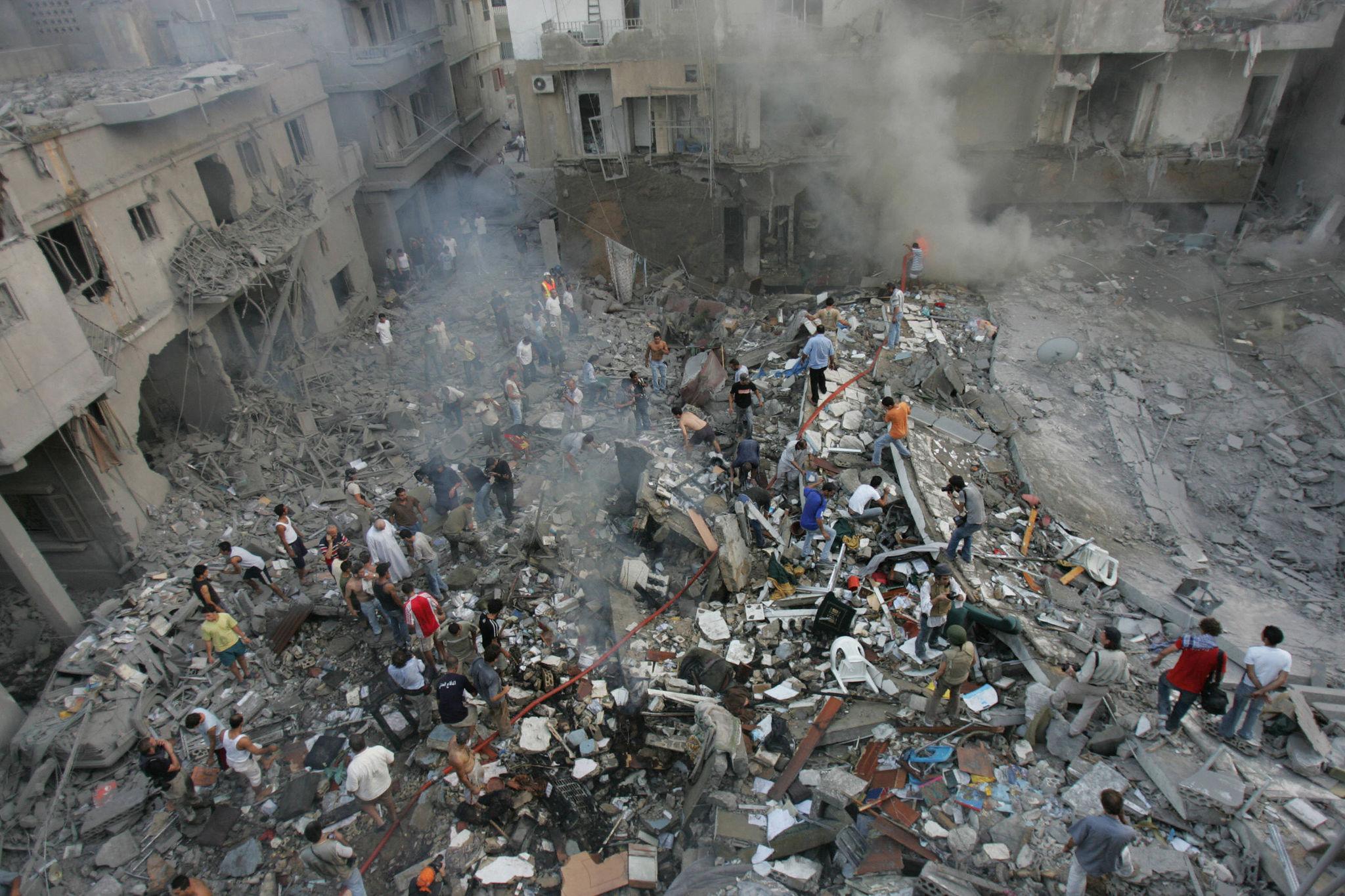 Lebanon Border Escalation News: Israel Strikes Tyre District as Tensions Surge Southern Lebanon 2026 3 Lebanon border escalation news showing airstrike damage in Tyre district southern Lebanon 2026