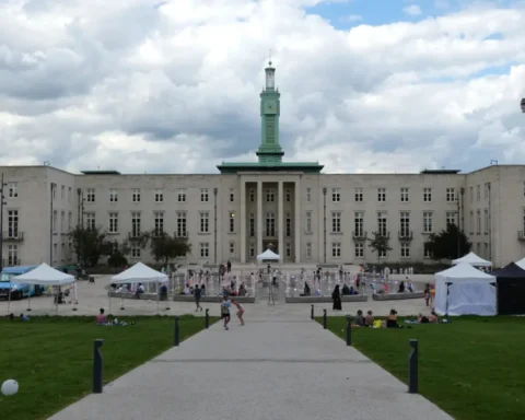 Waltham Forest Council apologises over housing failure