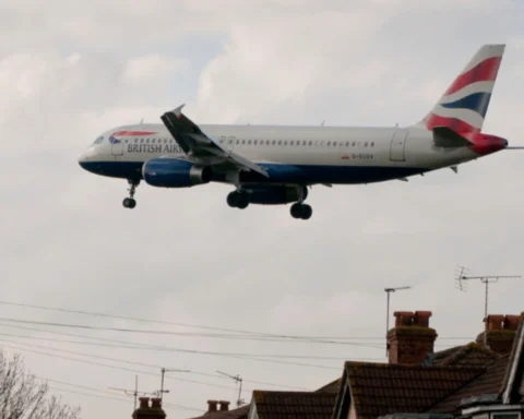 Wandsworth Council opposes Heathrow's third runway plans