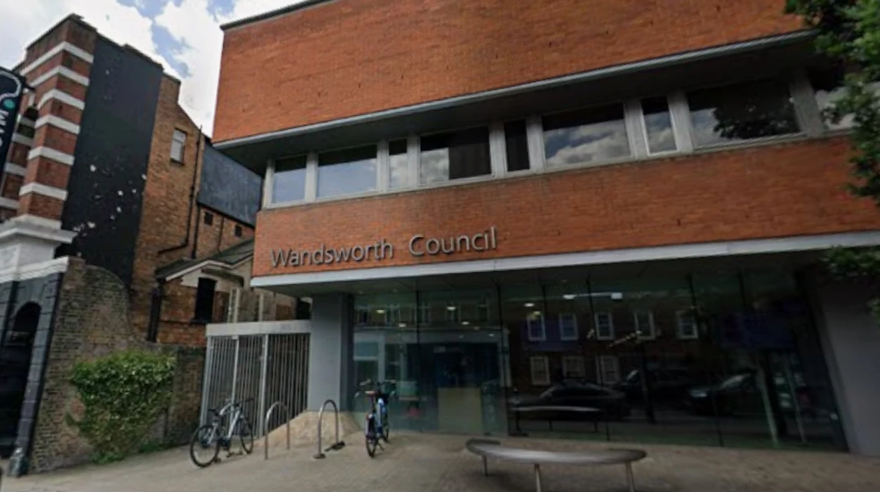 Wandsworth doubles bin collections for town flats