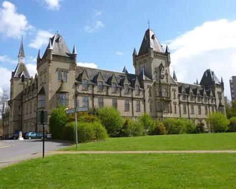 Wandsworth welcomes 3-year extension of HAF programme