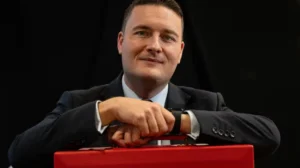 Wes Streeting backs private role in NHS with conditions
