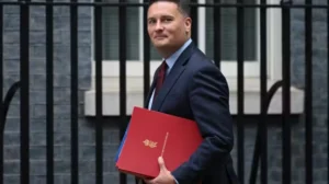 Wes Streeting launches NHS maternity care probe