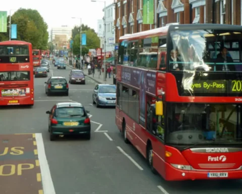 West Ealing neighbours meet to discuss local concerns
