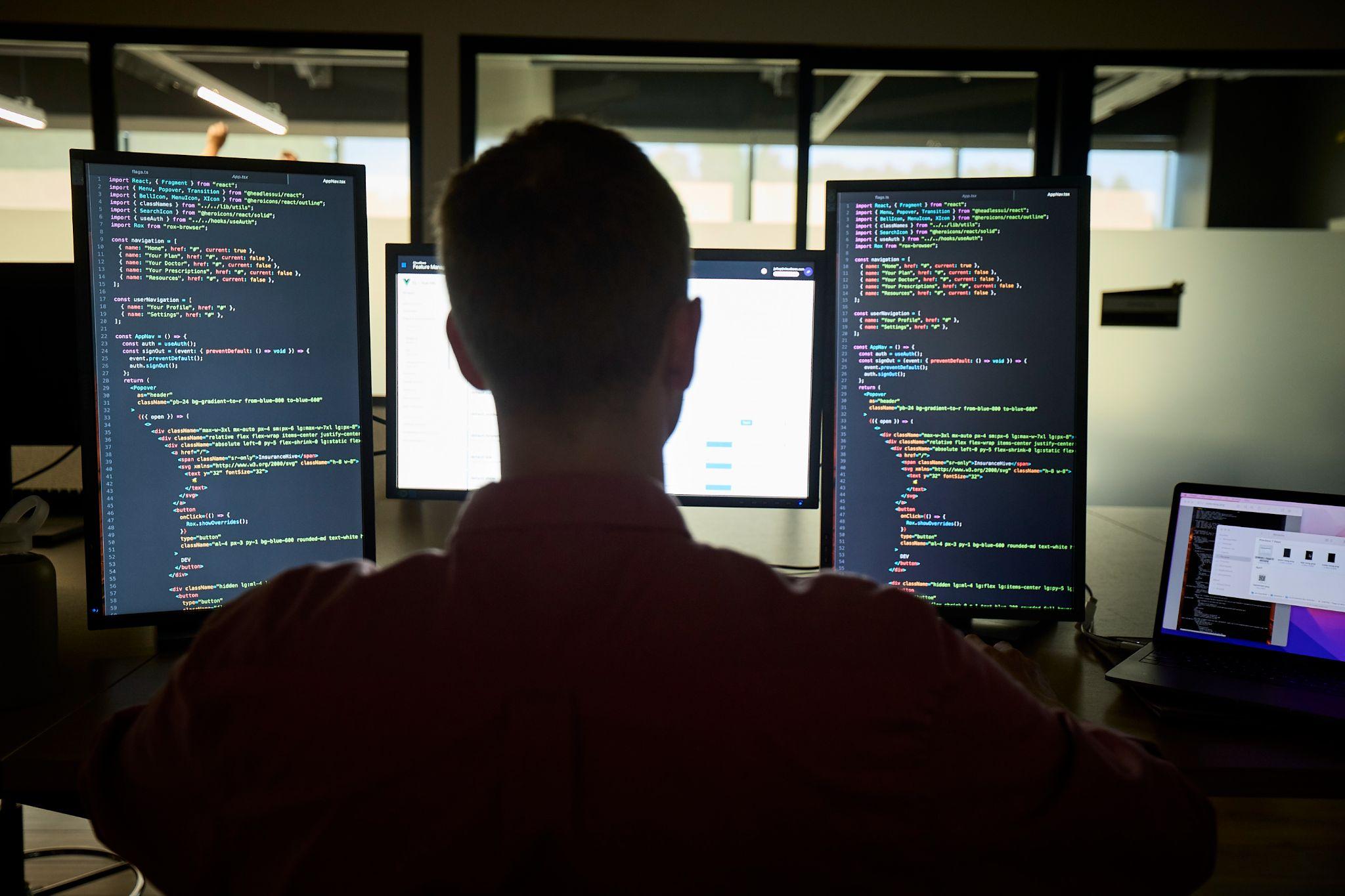 Automotive Innovation Strategy Accelerates EV and AI Breakthroughs Detroit 2026 1 Automotive innovation strategy guiding modern vehicle design studio development