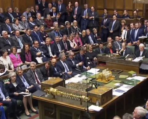 Who can call a referendum in the UK? Role of Parliament and Government