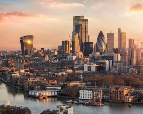 London housing market analysis linked to UK property investment slowdown