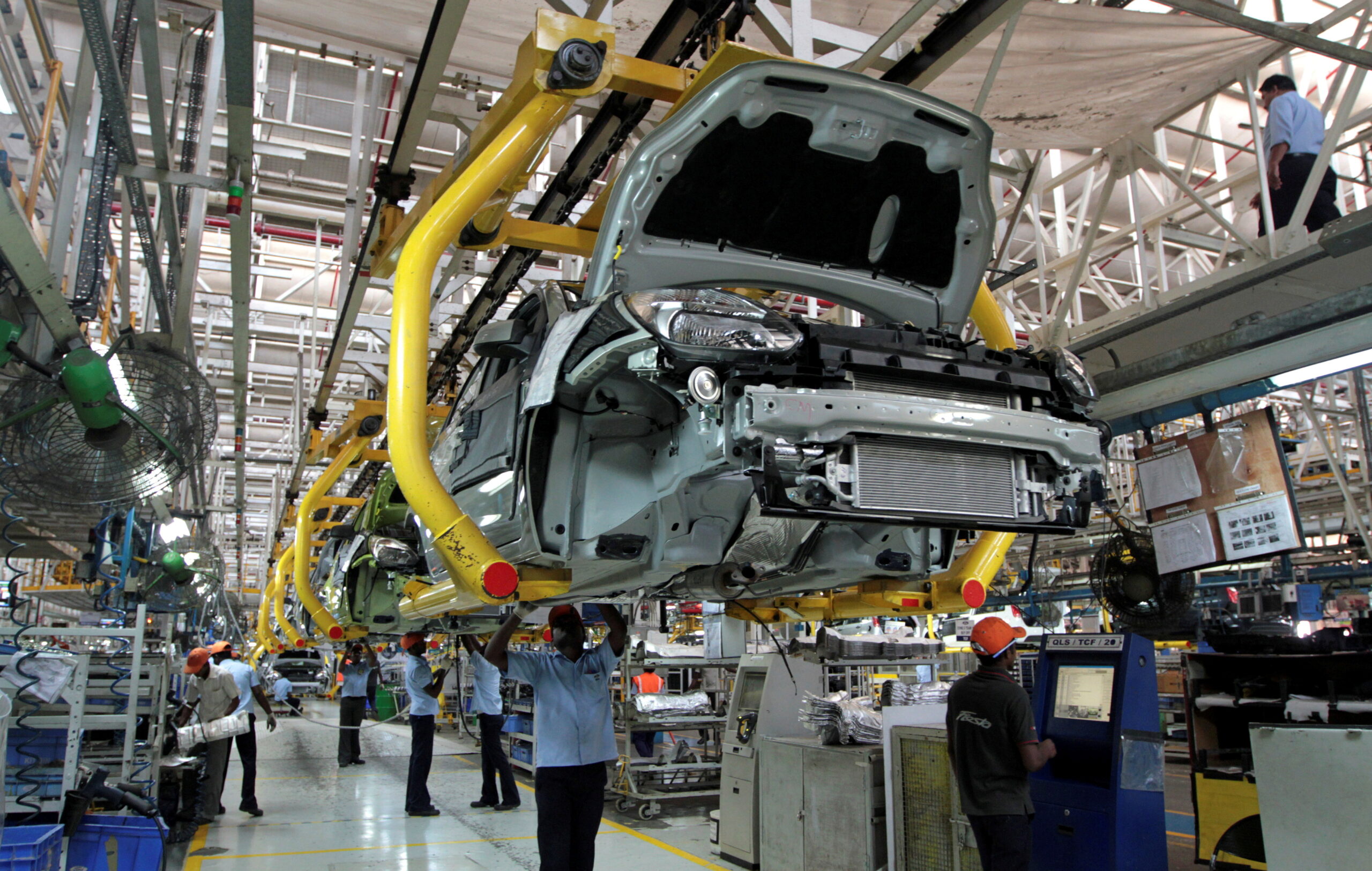 India fuel emission rules impact Indian automobile manufacturing sector