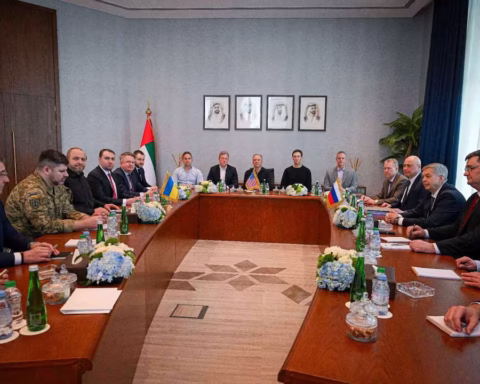 International negotiations Abu Dhabi bring global delegations together in 2026