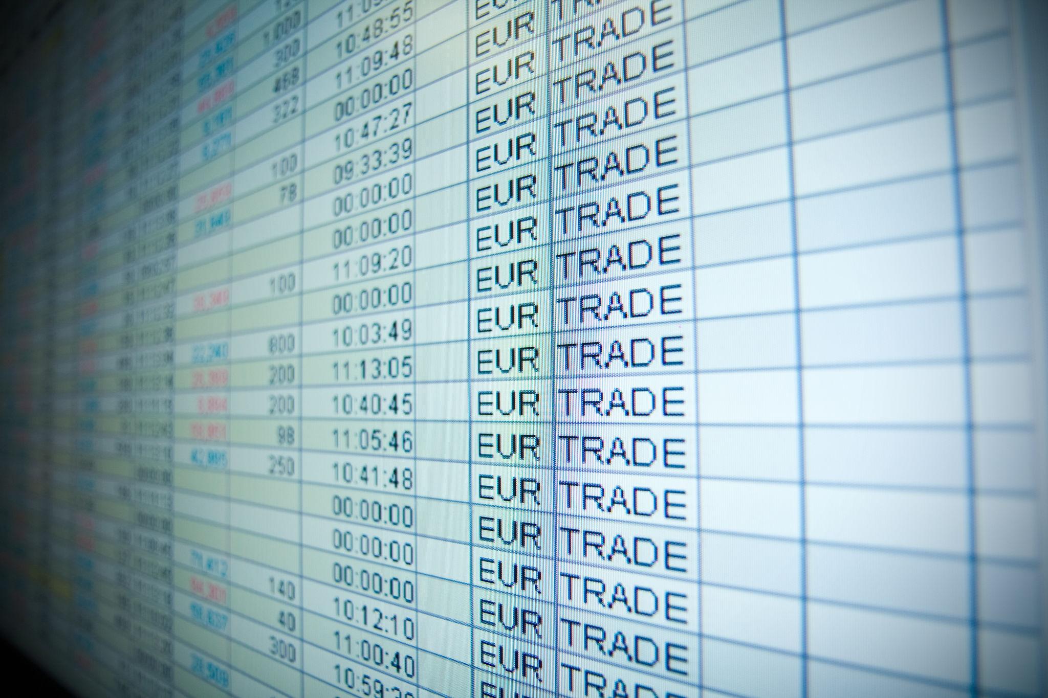 European Trading Volumes Maintain Momentum in Capital Markets Paris 2026 2 Bond market desk showing growth in European trading volumes