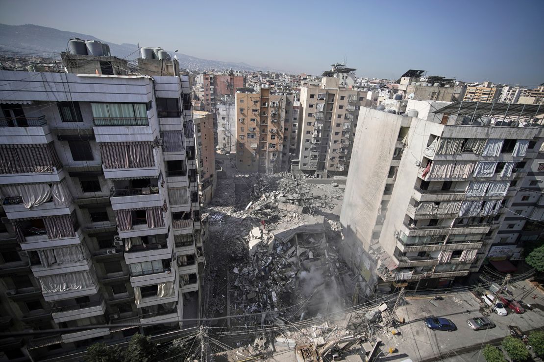 Israel Lebanon conflict escalates as Israel warns Beirut residents to leave immediately 2026 2 Civilians walking in Beirut streets amid Israel Lebanon conflict concerns