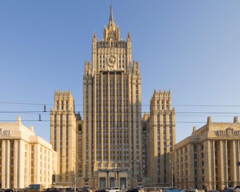 Moscow foreign affairs building during Russia foreign ministry response announcement