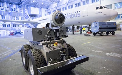 Jet Engine Repair Demand Surge 2026 Washington 1 Certified technicians performing jet engine repair and turbine blade inspection