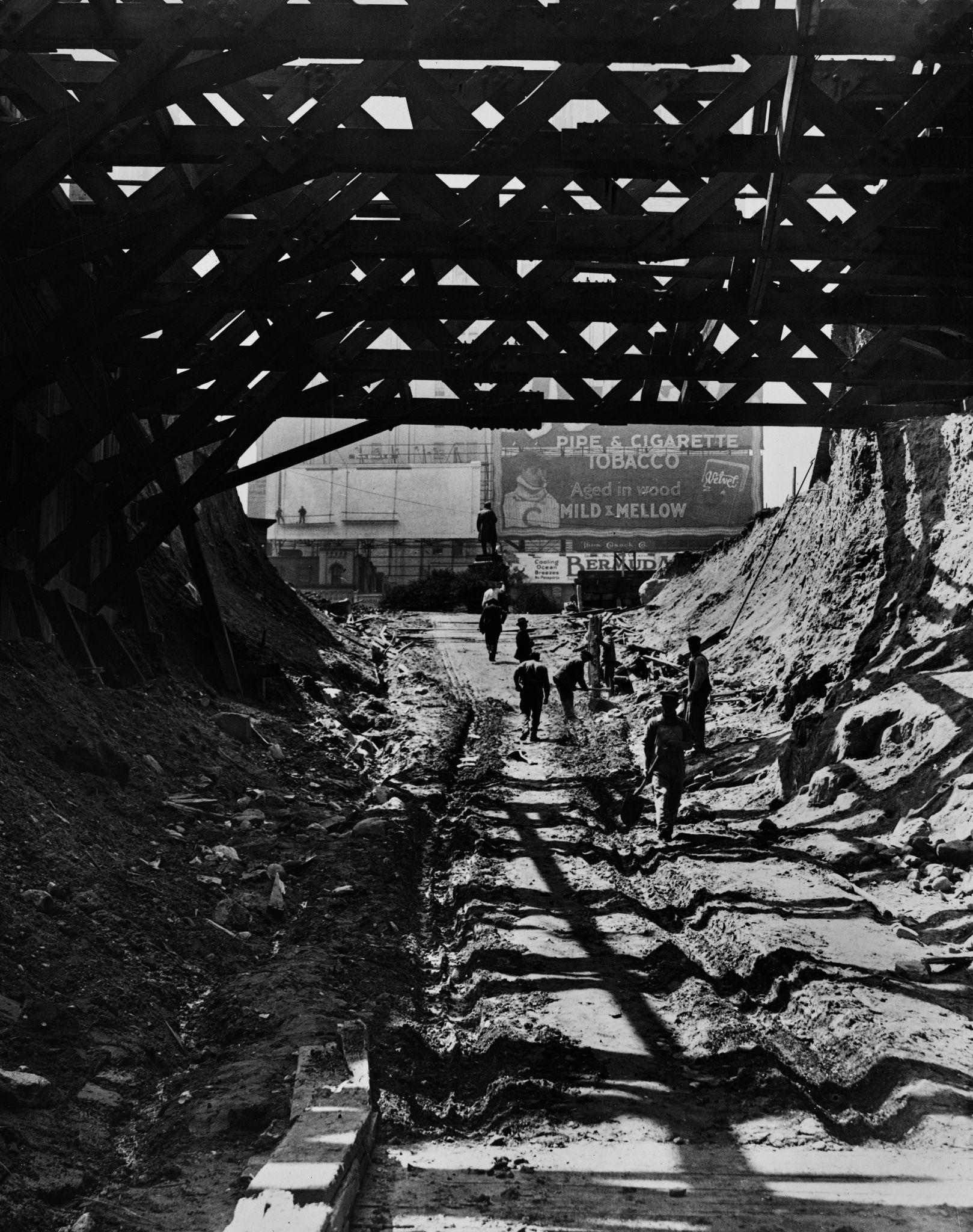 Tunnel construction delay affects NYC tunnel construction workers