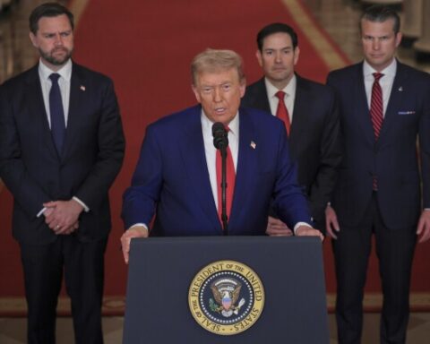 Gold dips stocks lift as markets stabilize in Brussels 2026