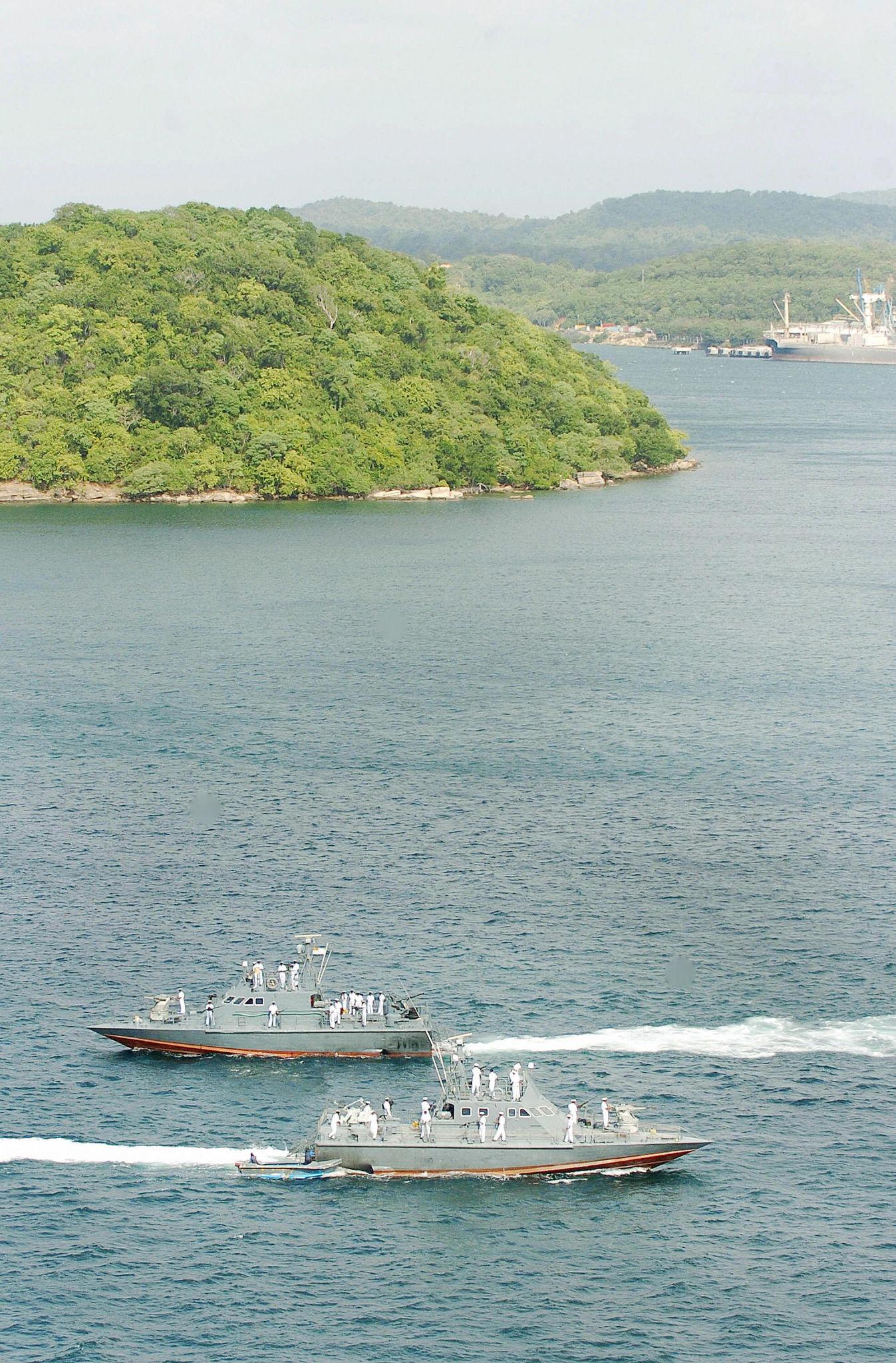 Sri Lanka naval strike: US torpedo sinks Iranian warship near major trade lanes 2026 2 Warship damaged during Sri Lanka naval strike near major shipping routes