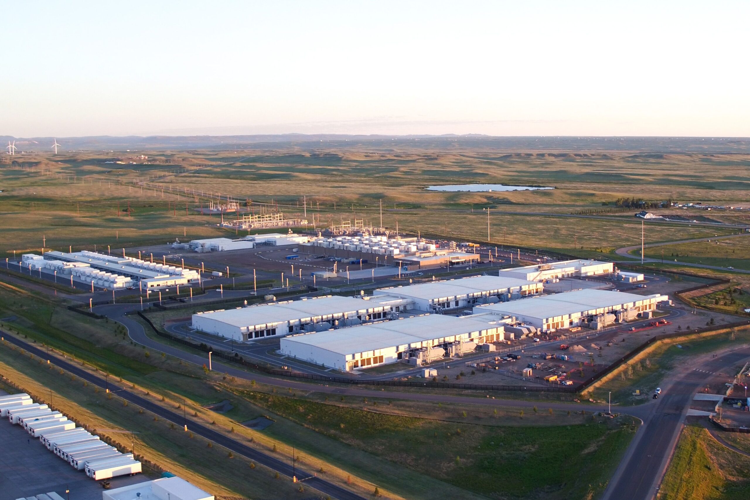 Microsoft Data Centers Drive Energy Innovation in US 2026 1 Microsoft data centers improve energy efficiency across US operations in 2026