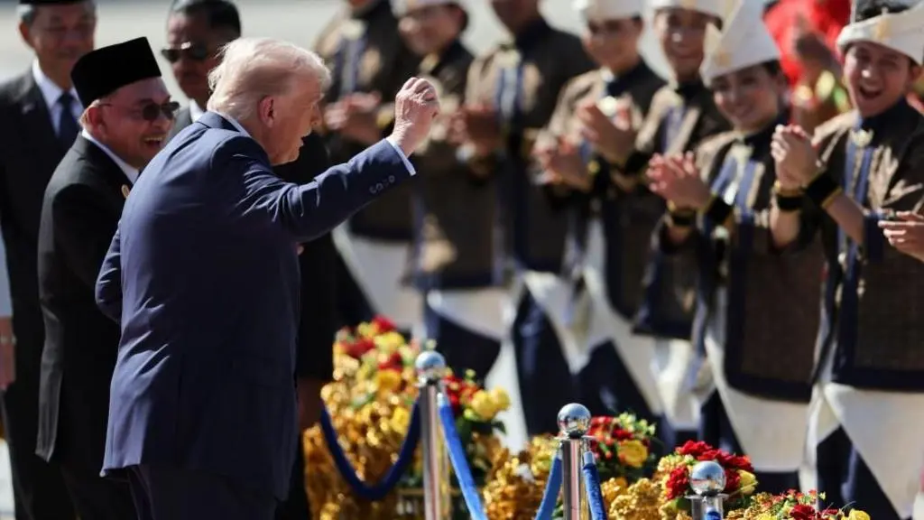 Donald Trump oversees Thailand-Cambodia ceasefire deal