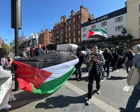 60 Labour MPs urge UK to recognise Palestine