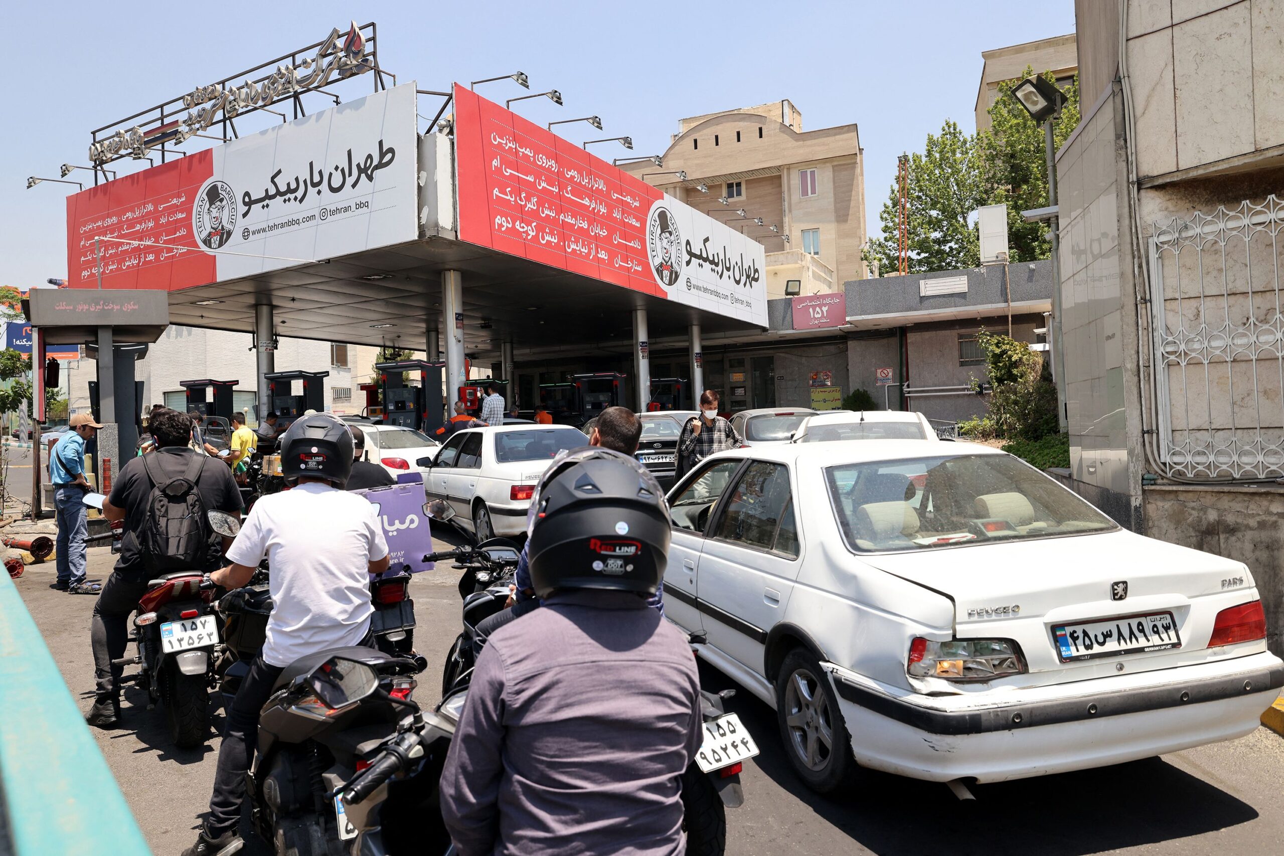 Tehran Emergency Notice Triggers Mass Alert Across Capital – Tehran 2026 2 Tehran Emergency Notice leads to increased security patrols across capital