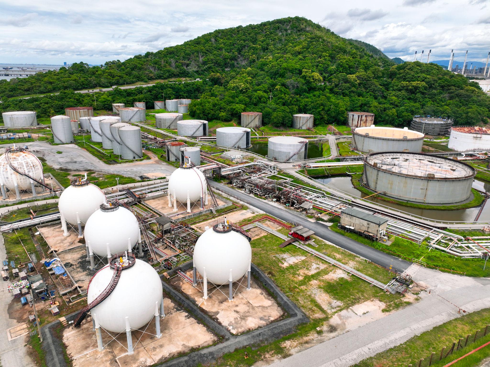 India energy security strategy supported by natural gas storage and supply facilities