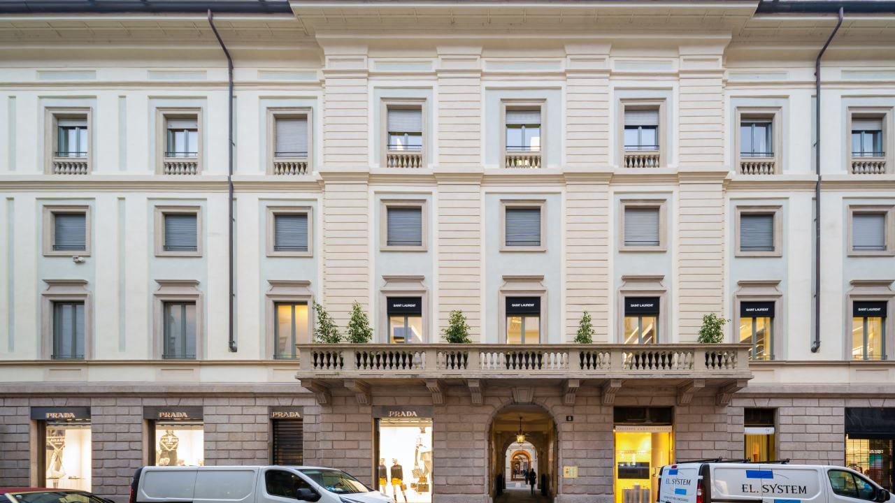 Luxury Fashion Merger Talks Explode as Armani Weighs Stake Deal With LVMH and L'Oréal Milan 2026 4 Milan luxury retail district amid luxury fashion merger speculation