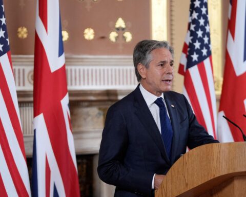 UK security alert news showing UK US intelligence cooperation meeting