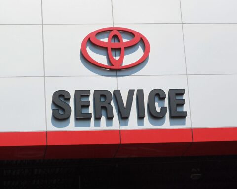 Toyota recall US vehicles caused by rear view camera dashboard malfunction