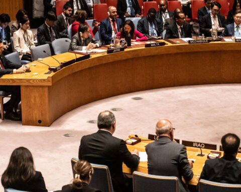 Global diplomatic tensions increase as Australia calls for Lebanon ceasefire expansion