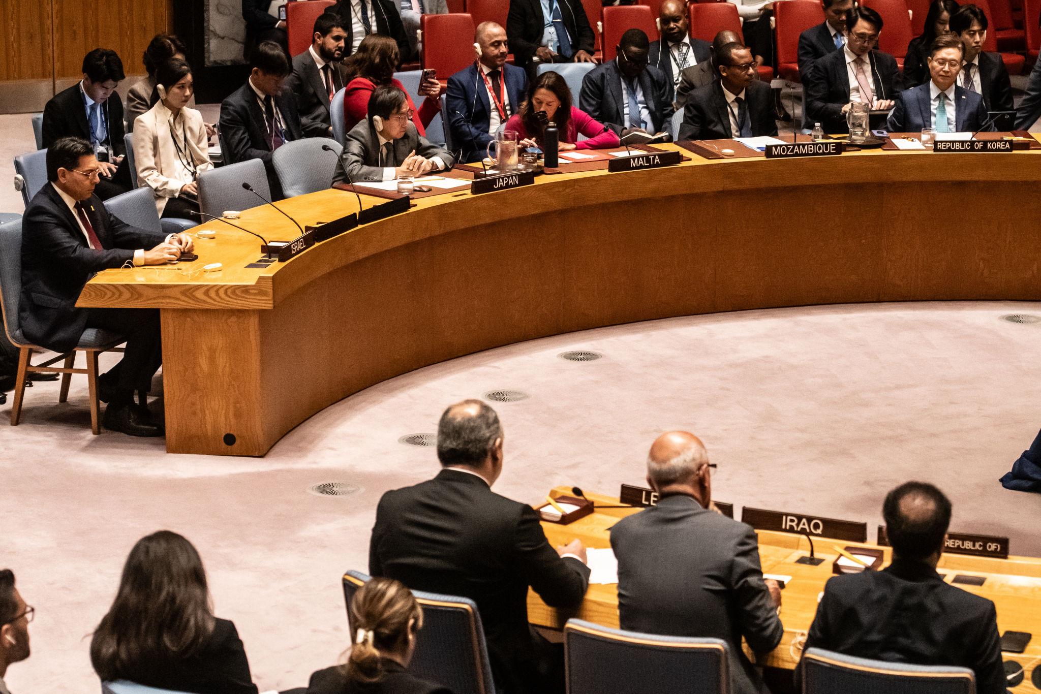 Global diplomatic tensions increase as Australia calls for Lebanon ceasefire expansion