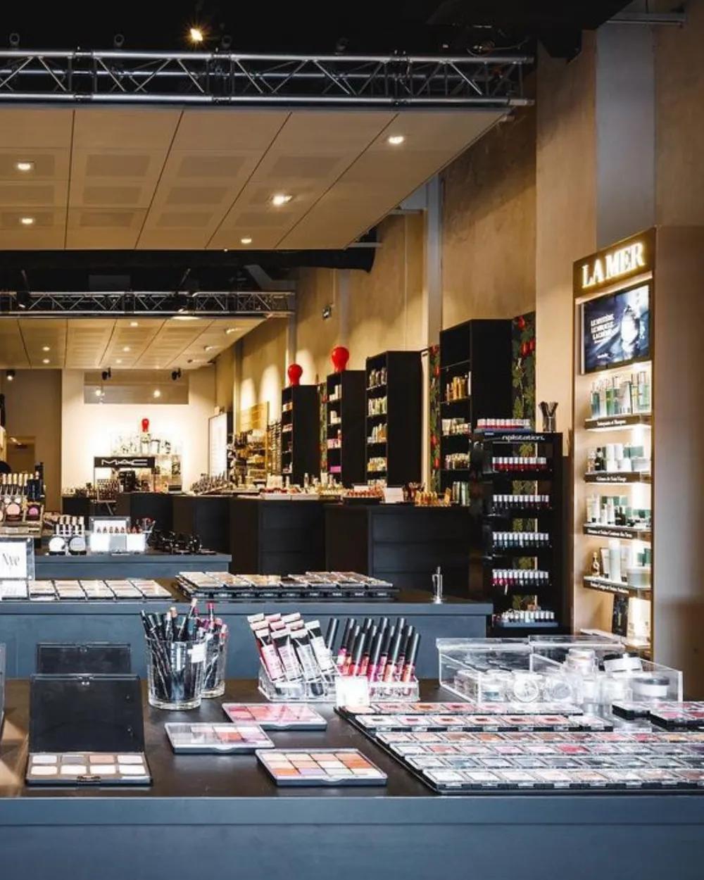 Skincare Demand Increase in Paris Pushes L’Oreal Shares Up 5% After Strong Q1 Results 4 customers shopping skincare products driving skincare demand increase