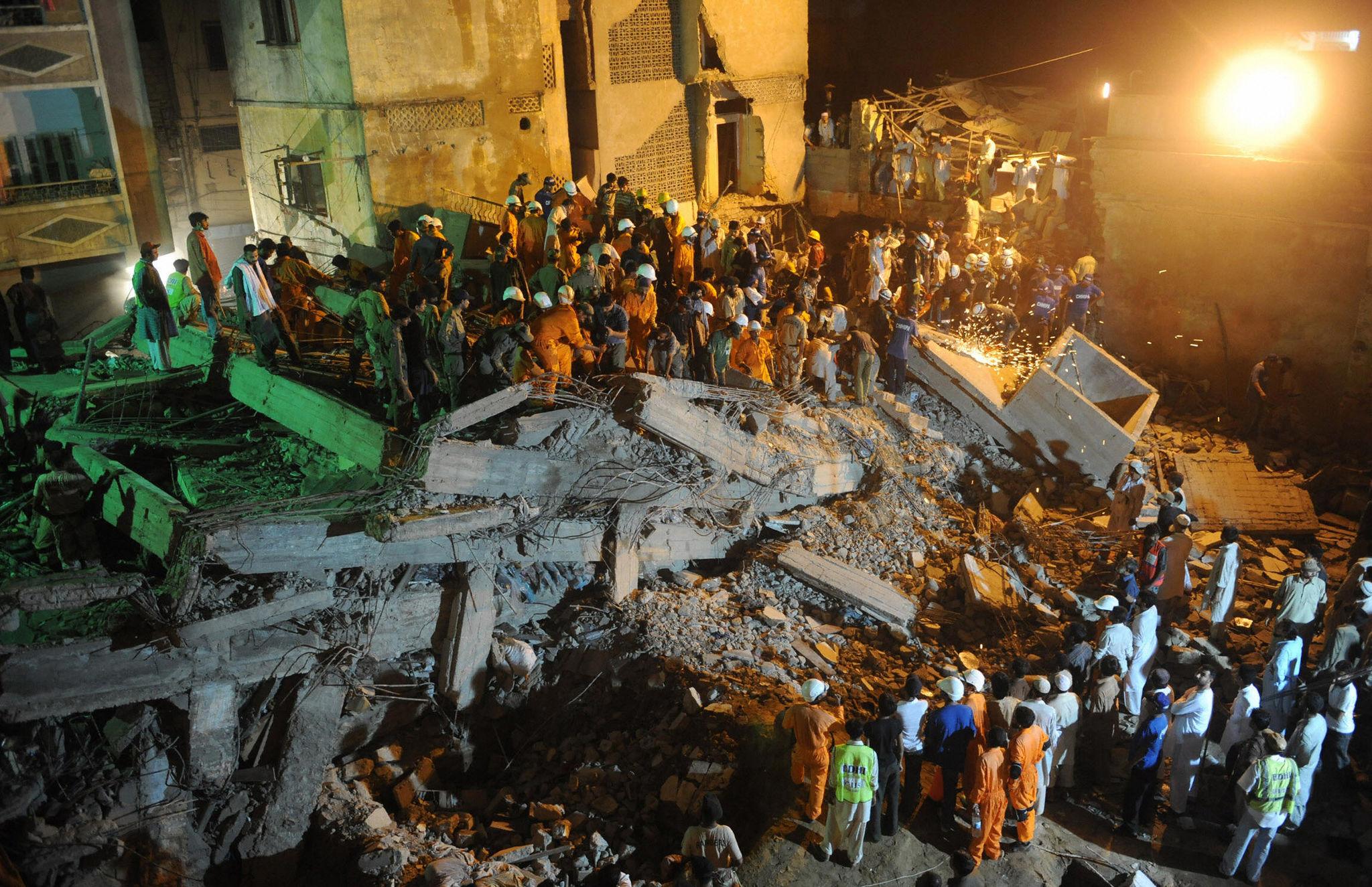 Nearly 1,000 Rescued From Rubble in Tehran as Search Efforts Intensify 1 Tehran rescue operation teams search through rubble to find survivors in 2026 disaster