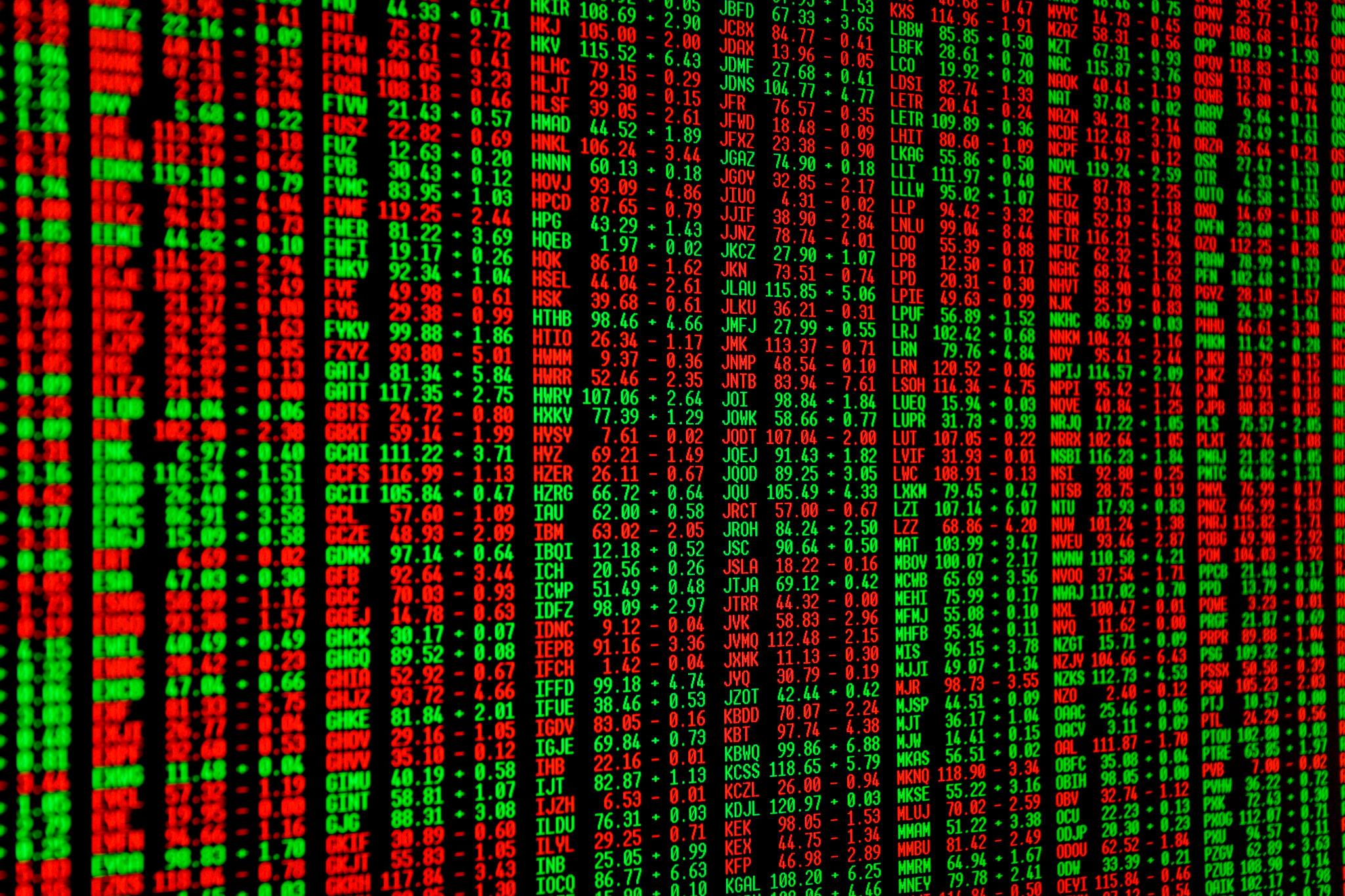 Canadian Stock Market Under Pressure as Global Tensions Escalate Toronto 2026 1 Canadian stock market trading activity at Toronto Stock Exchange in 2026