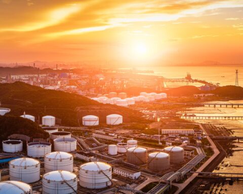 US foreign policy debate intensifies at Pentagon amid Iran explosions 2026