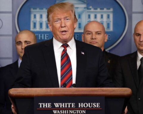 Trump delays Iran energy strikes announcement in 2026 breaking news update