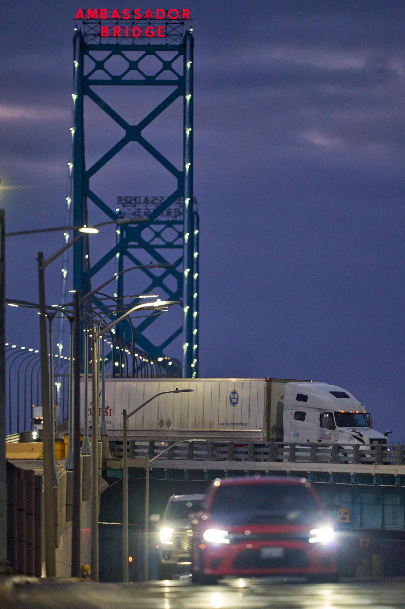 US Canada Bridge Block Threat Sparks Trade Tensions Washington 2026 3 Trucks line up amid fears of US Canada bridge block
