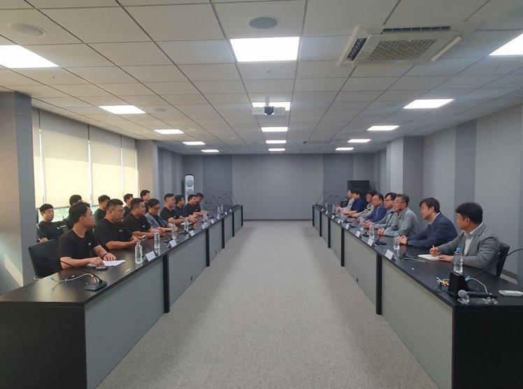 Samsung Faces Escalating Worker Pay Dispute as Union Talks Intensify South Korea 2026 3 South Korea labor protest linked to Samsung workforce tensions in tech sector