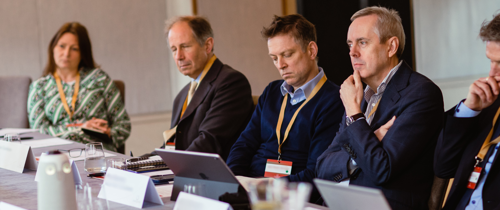 UK Investment Firms Show Renewed Strength After Quilter $133M Buyback Surprises Markets London 2026 3 Financial advisors meeting clients inside UK investment firms office